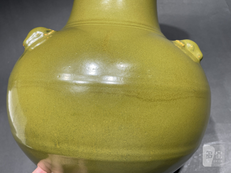 清乾隆 茶叶末釉贴塑三羊首弦纹尊 - 图7